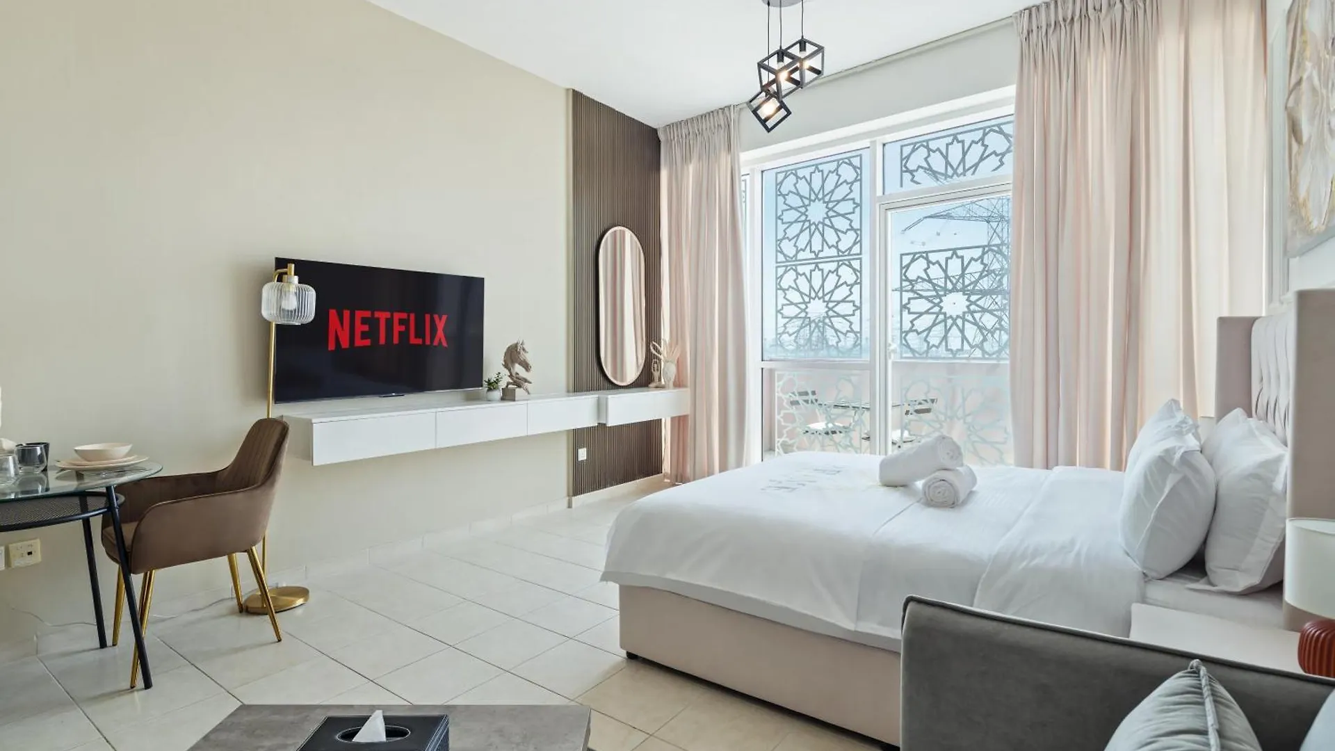 Luxury Studio - Urban Oasis Dubai